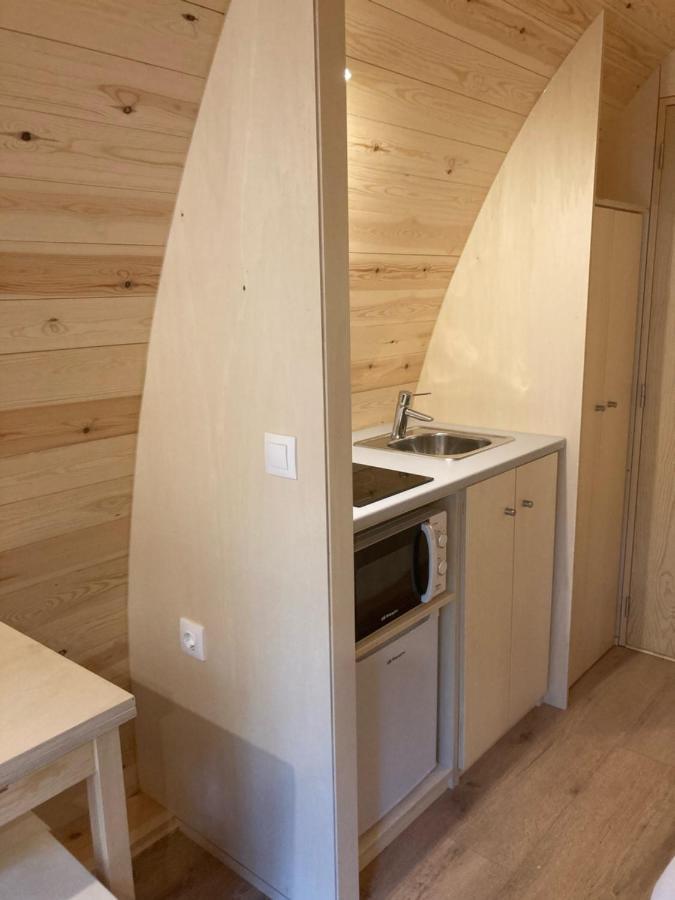 Camping Vila De Sarria Ngoại thất bức ảnh
