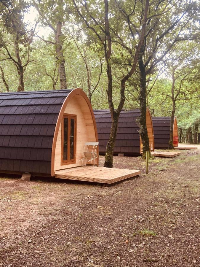 Camping Vila De Sarria Ngoại thất bức ảnh